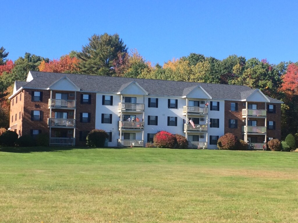 Country Brook Apartments