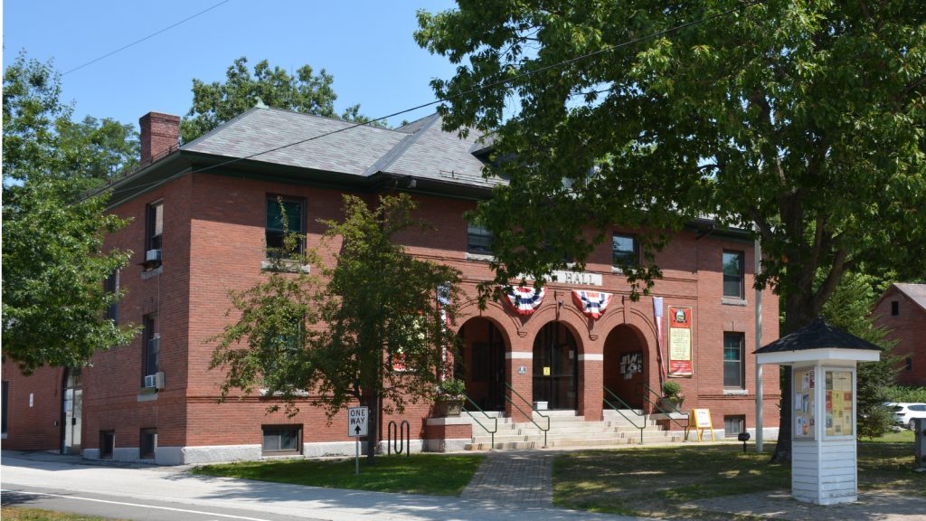 190802 Town Hall Dsc 0196 1024x576