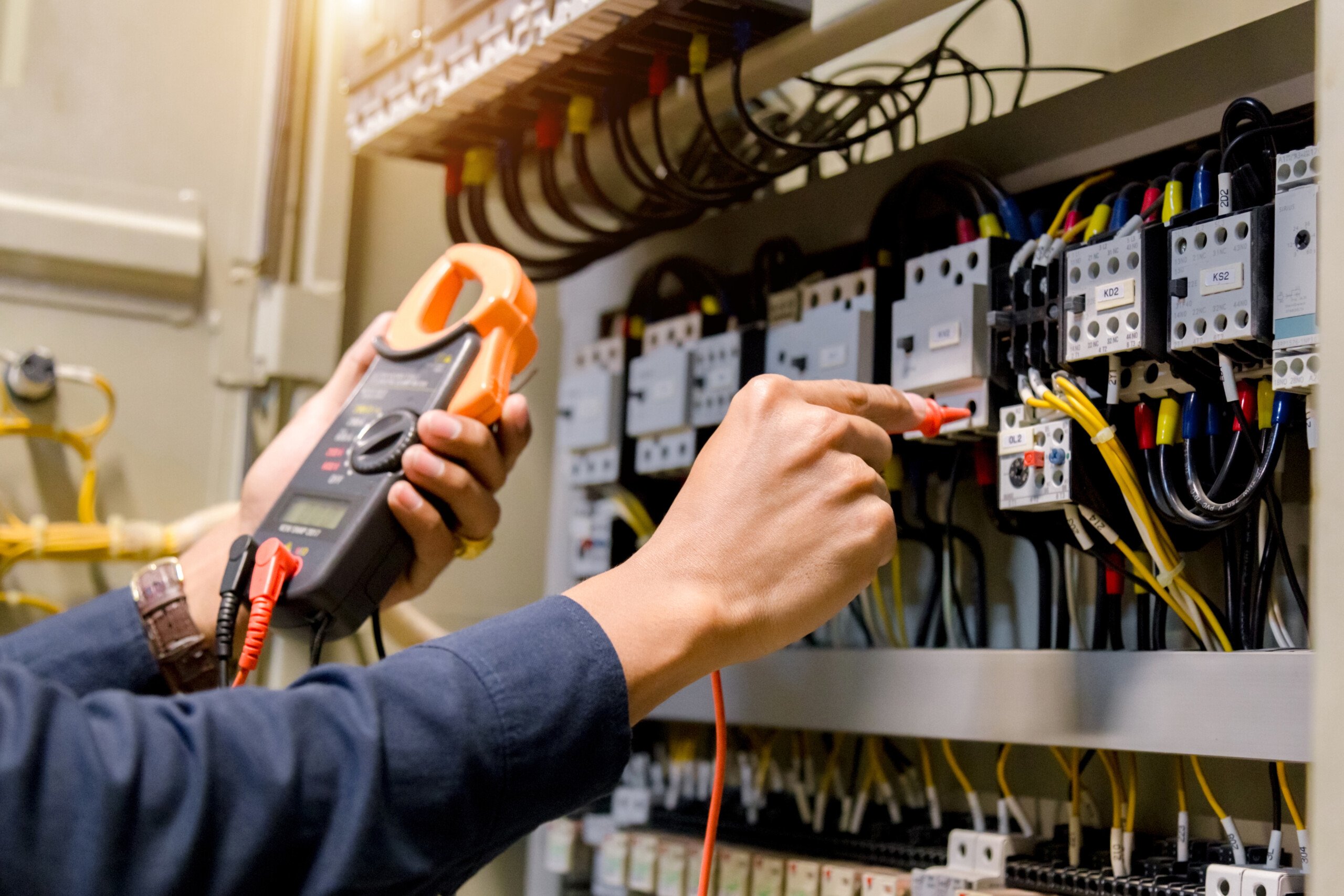 New Hampshire develops path to electrician licensing for veterans, service members NH Business