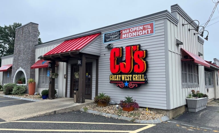 Cjs Manchester Restuarant