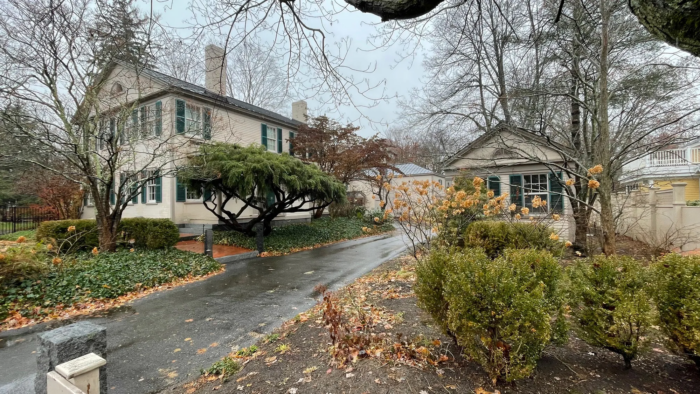 Front St Mansion
