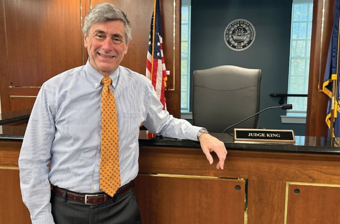 Judge King Article 01