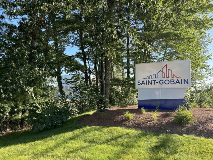 Saint Gobain Sign