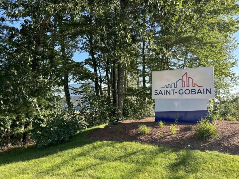 Saint Gobain Sign