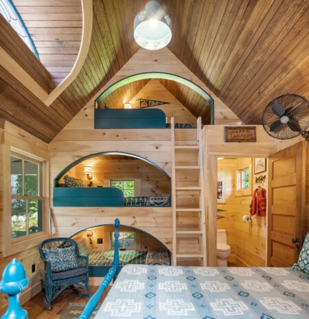 Lockes Island Bunkhouse Interior3