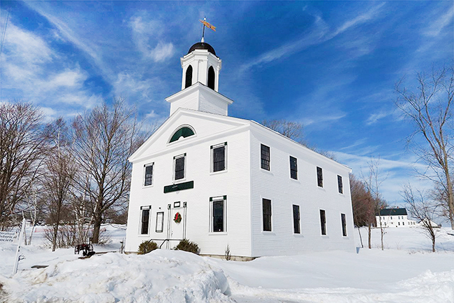 Guide to Visiting Strafford New Hampshire for Christmas