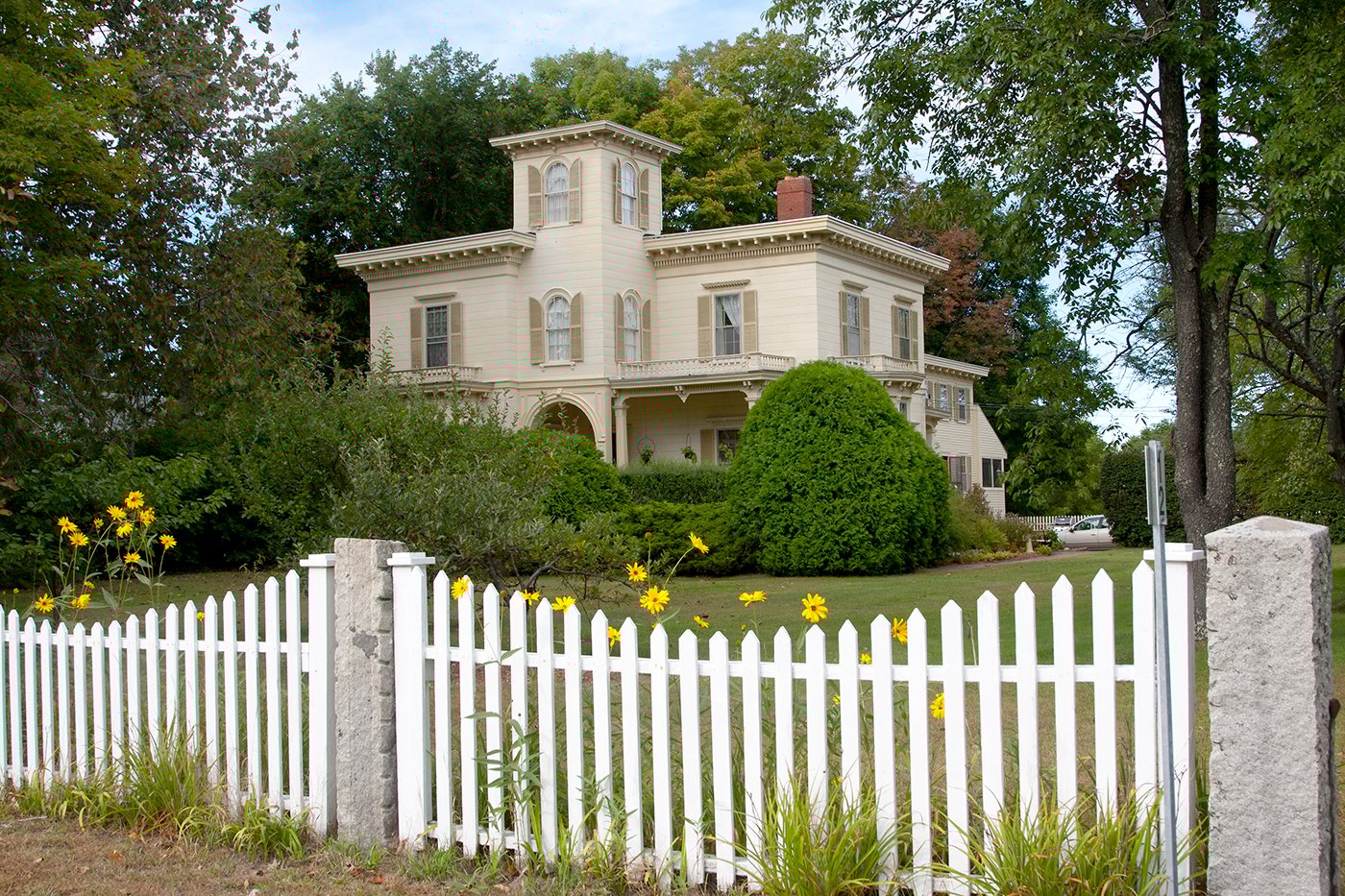 Chester Charms, Even in the Spookiest Month of the Year New Hampshire