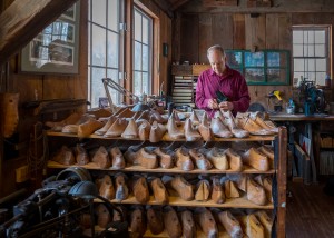 Robt Mathews Custom Shoemaker, Deerfield