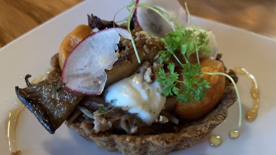 Dahlia Nomadic Restaurant - New Hampshire Magazine - Vimarsana News