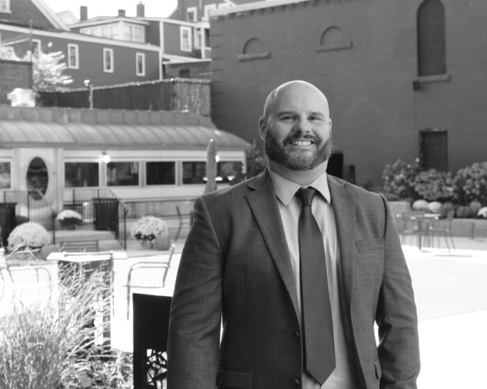 251028 Nhmagazine Abo Facesofnh Dandionne Artsalley 009