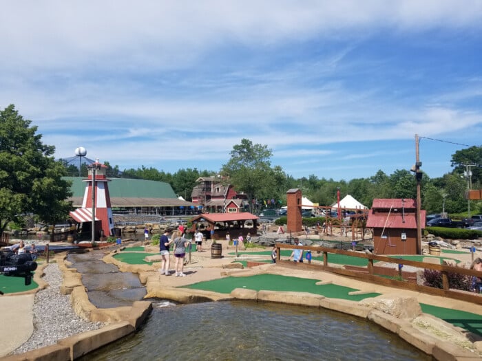 Mels Funway Park In Litchfield 45x8golfcourse Mels Hippo 1