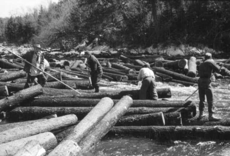 Log Jam Men Firefly Upscaler 4x Scale