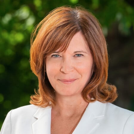 Illumia Edgewood Kathleen Headshot