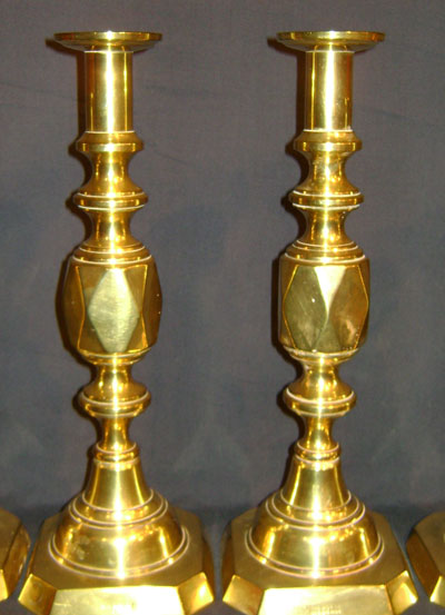 Queen of Diamonds' brass candlestick pair. – Found&Seek