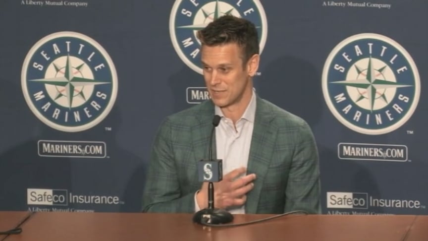 Jerry Dipoto at a press conference in Seattle