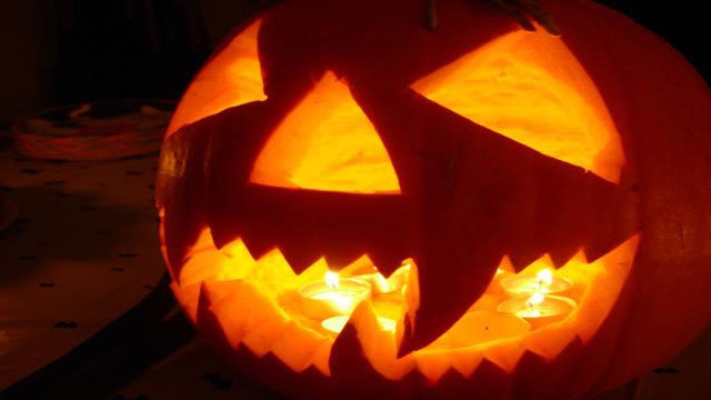 jack-o-lantern-halloween-pumpkin_3919988_5251725_ver1-0.jpg