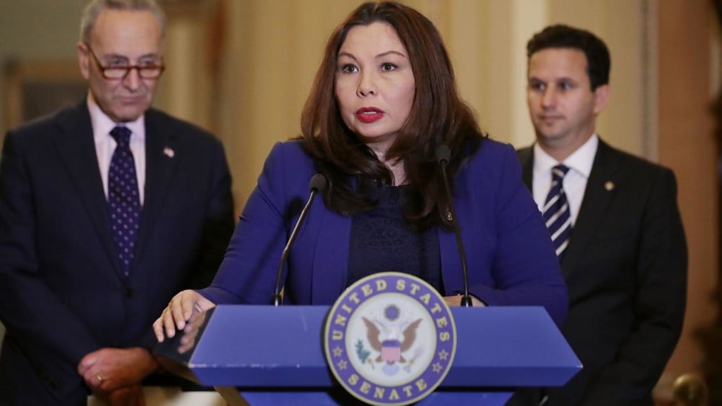 50-Year-old Tammy Duckworth becomes first sitting Senator to give birth