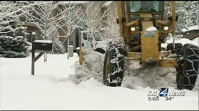 City testing snow boot to avoid blocking driveways