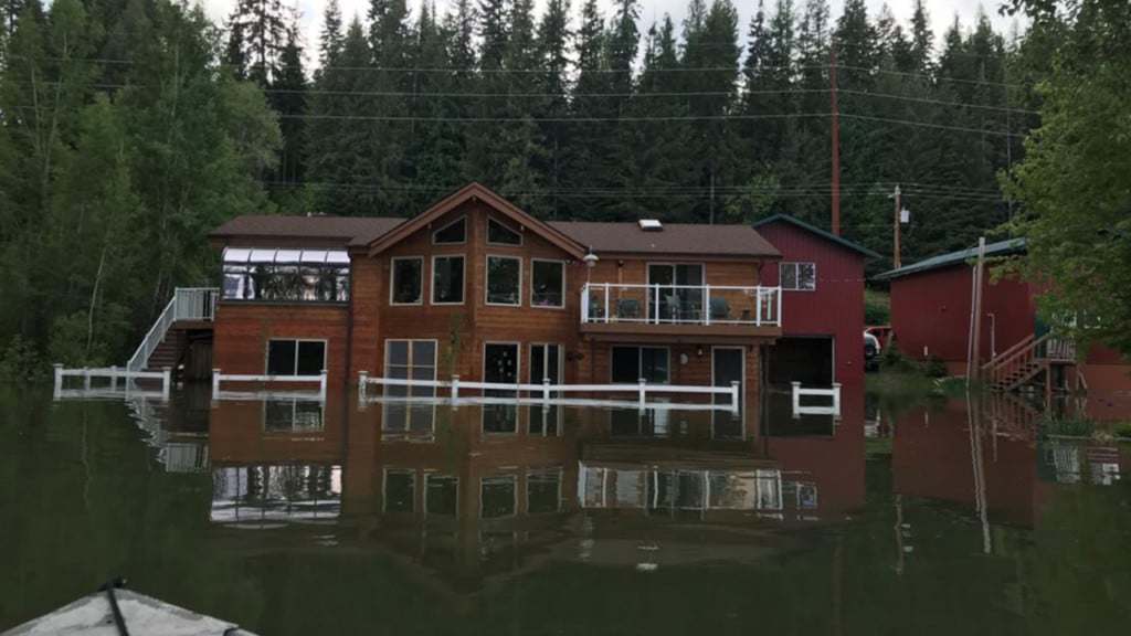 Pend Oreille flooding to get worse, homes already taking on water
