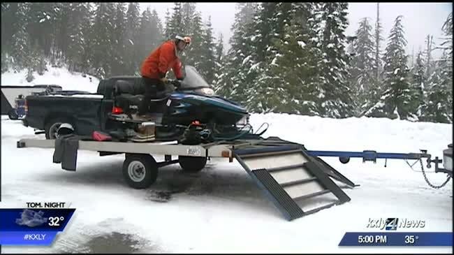 Footsteps lead rescuers to missing snowmobiler