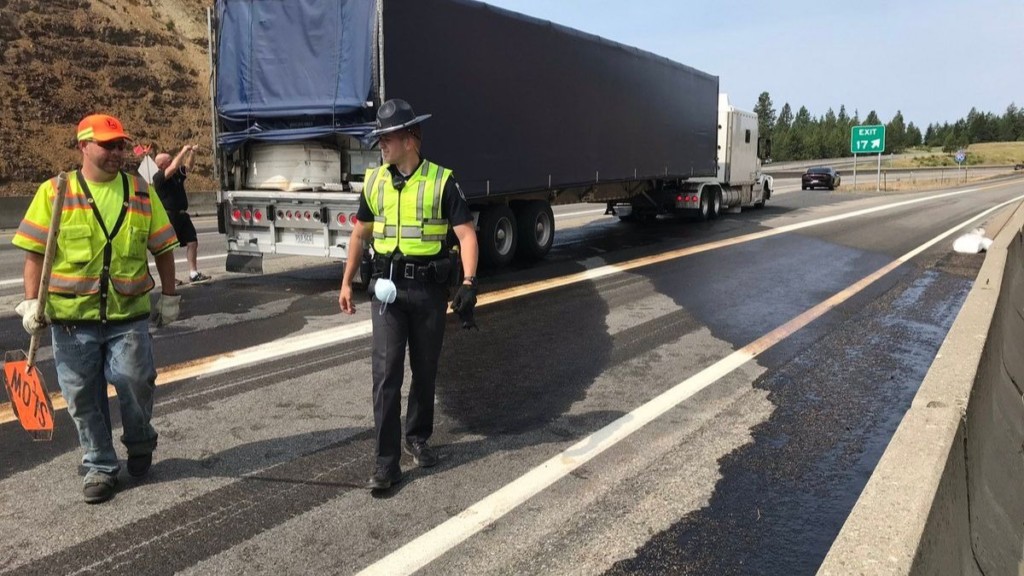 One lane of WB I-90 near Mullan Trail Road back open after semi crash, fuel spill