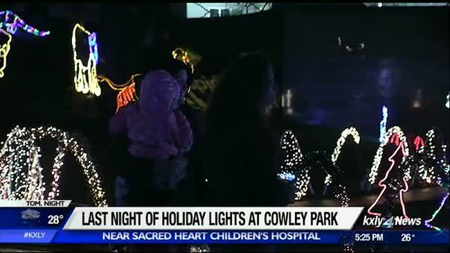 Last chance to see lights at Cowley Park