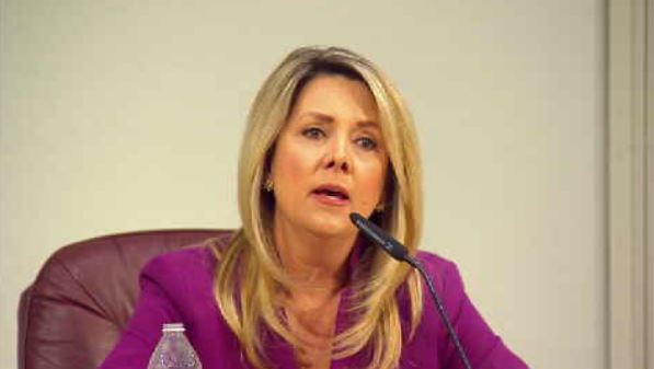 Mayor Nadine Woodward