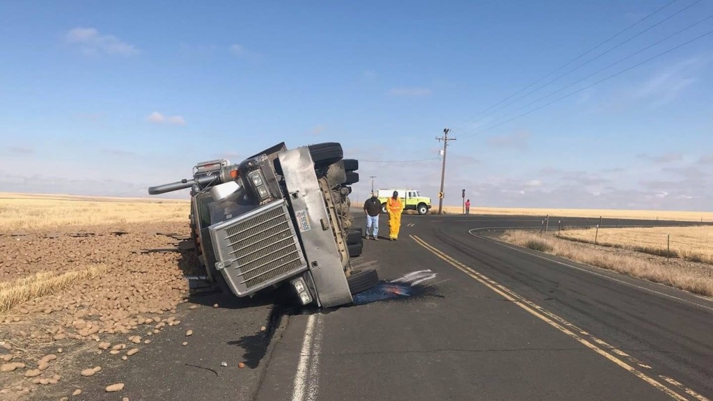 Semi carrying potatoes crashes in Lincoln County, driver taken to hospital