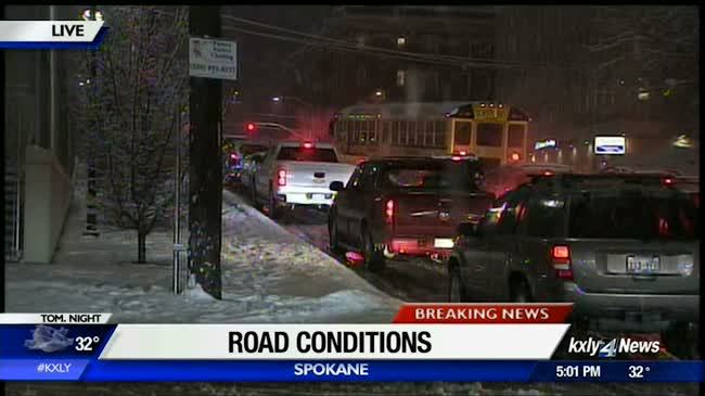 Spokane Police close hills due to snow, crashes