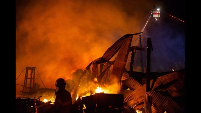 Fire destroys Yakima area pallet factory