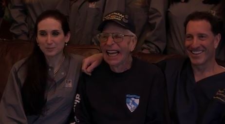Veteran nicknamed ‘smiley’ smiles again after kind dentist gifts him new teeth