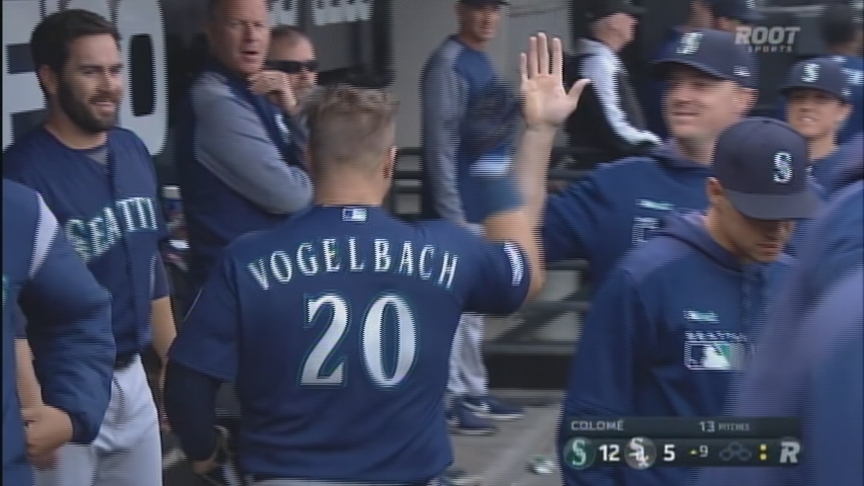 Vogelbach’s 2 homers, 6 RBIs lead hot M’s over ChiSox 12-5