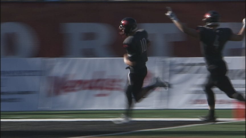Whitworth remains undefeated, 7-0 for the first time since 2006