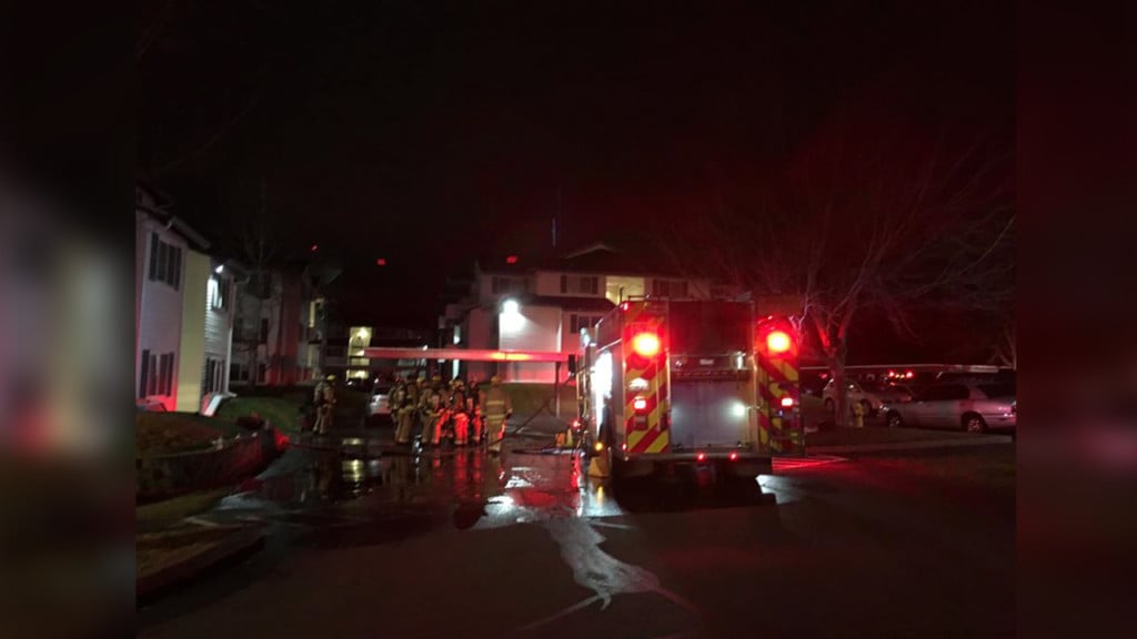 Over 20 units responded to Spokane Valley apartment fire