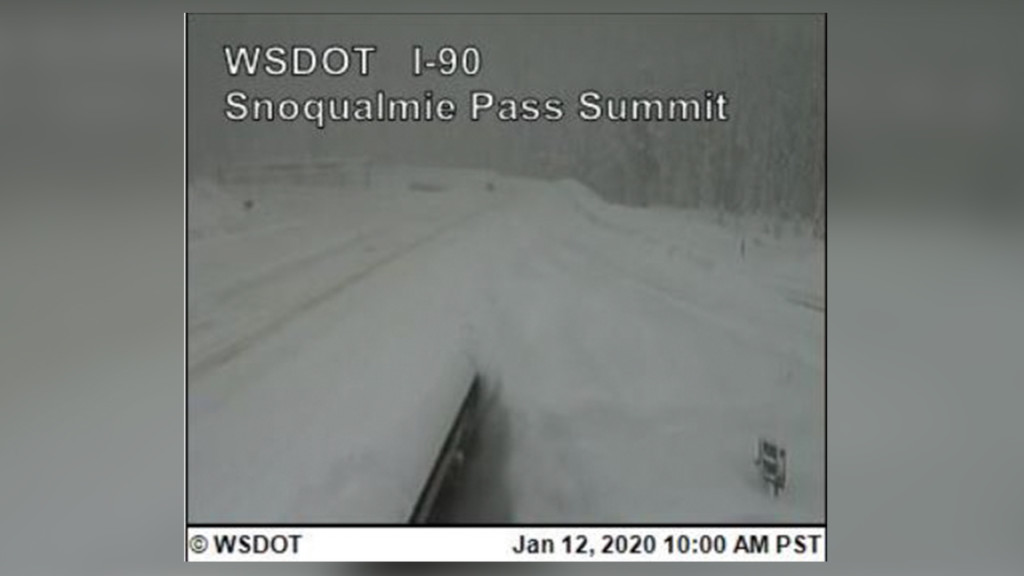 Snoqualmie Pass closed early Sunday