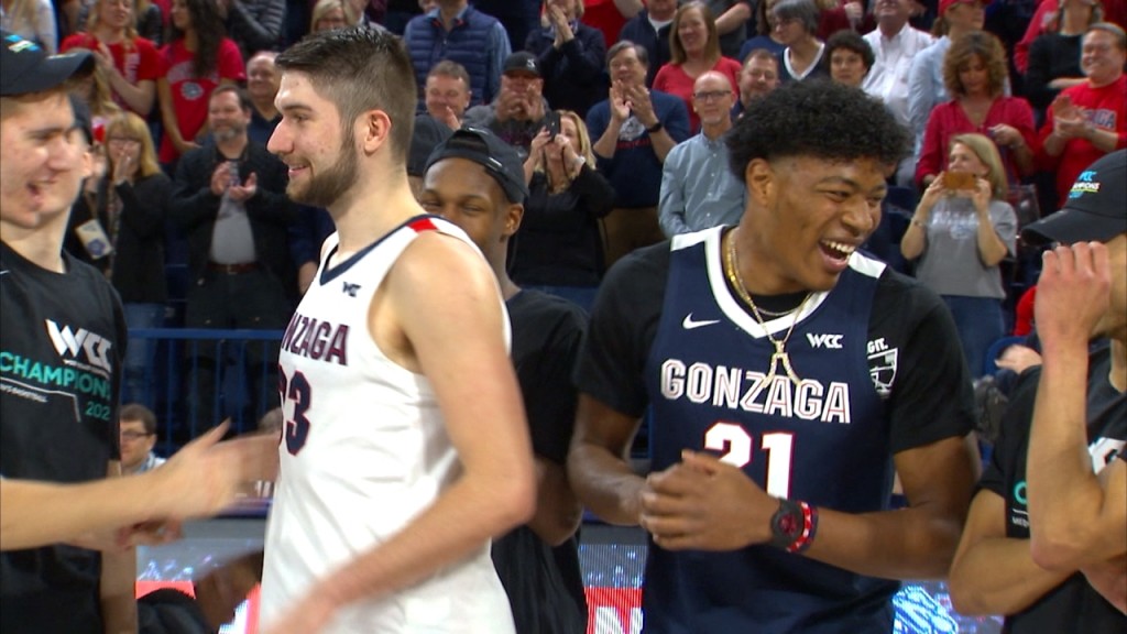 Mac Graff walked for the first time since an injury, Rui Hachimura showed up in the Kennel, and the Zags won on senior night