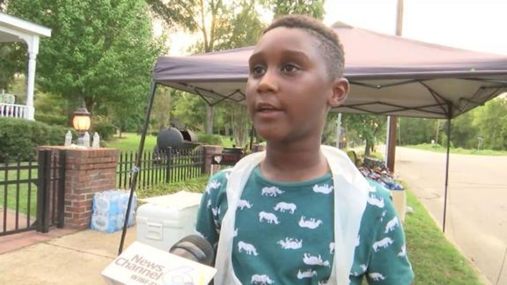Boy, 6, saving for Disney buys food for Dorian evacuees