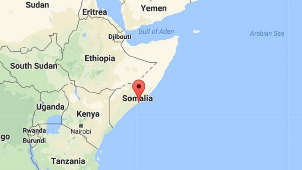 At least 30 dead in Somali car bombings