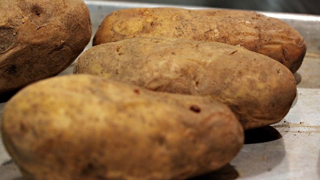 Washington state potato company settles discrimination claim