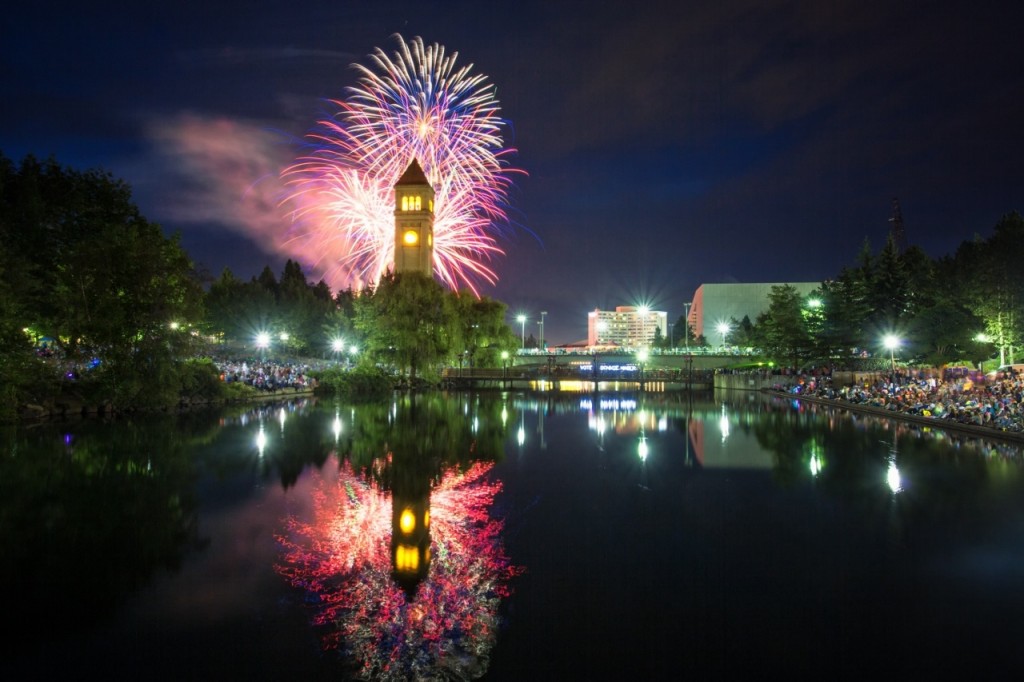5 regional fireworks displays to attend this Fourth of July