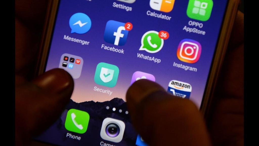 New Australian law allows police to spy on smartphones