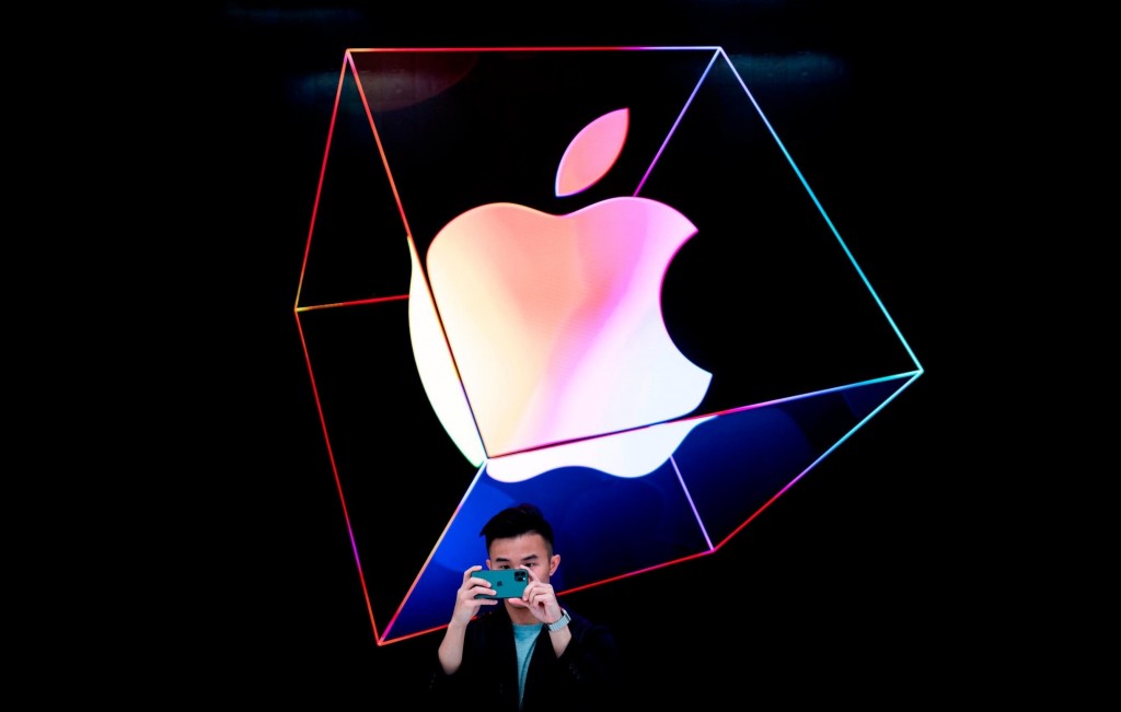 IPhone sales in major slump but AirPods, iPad help Apple grow