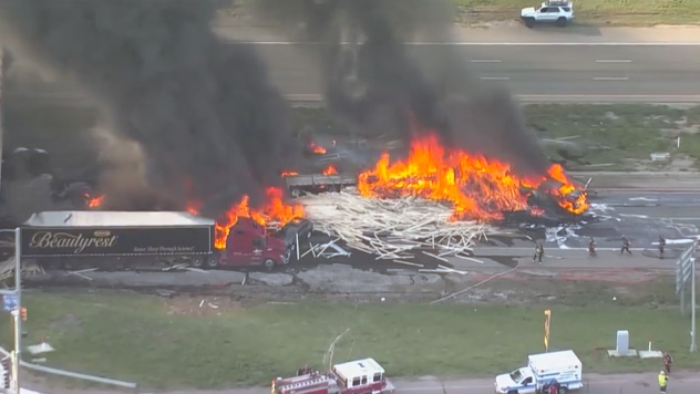 Multiple people killed in fiery crash near Denver