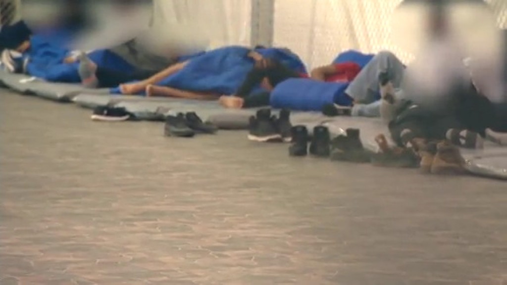 Inside new Border Patrol tent facility for migrants in Texas