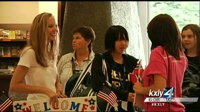 Exchange students meet host families at Spokane International