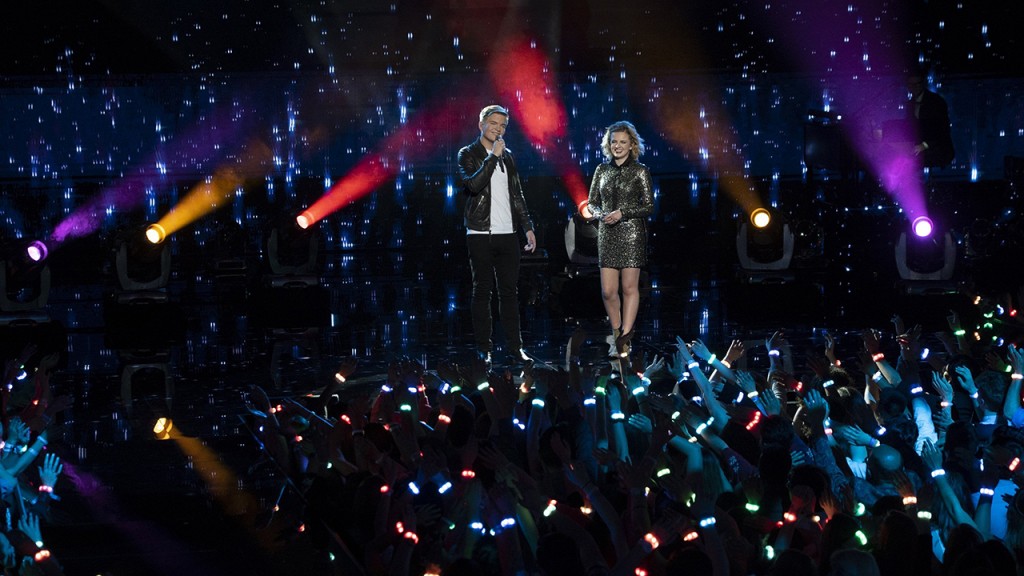 ‘American Idol’ finale ends with a twist