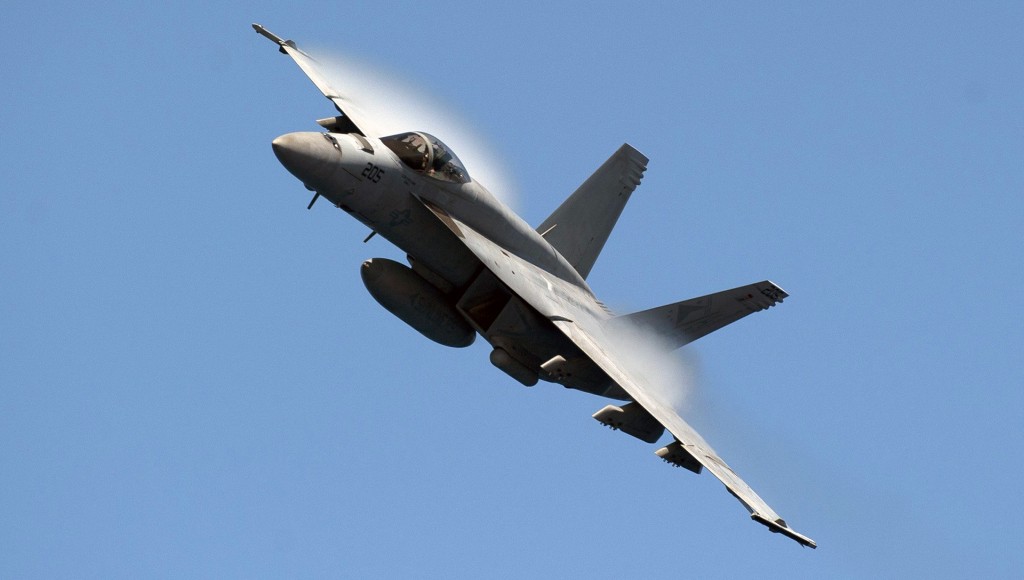 2 Navy aviators dead after F/A-18 jet crashes off Key West