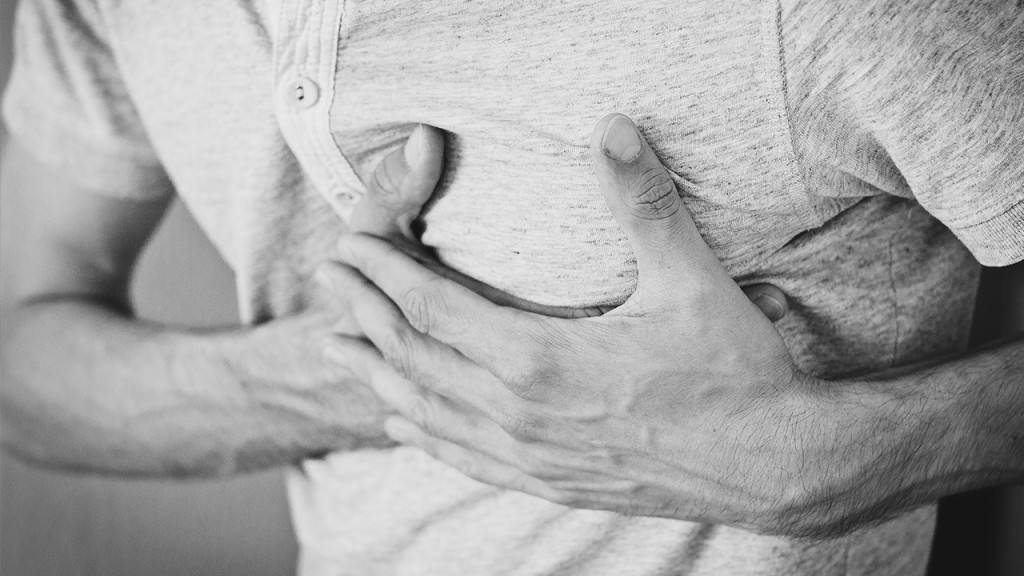 What triggers a heart attack? 6 early warning signals