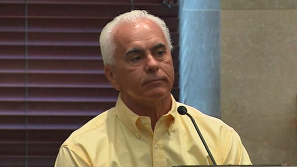 Father of Casey Anthony seriously injured in car crash