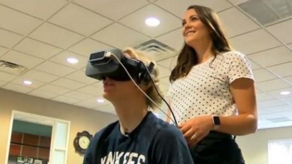 Virtual Reality helps patients during physical therapy sessions